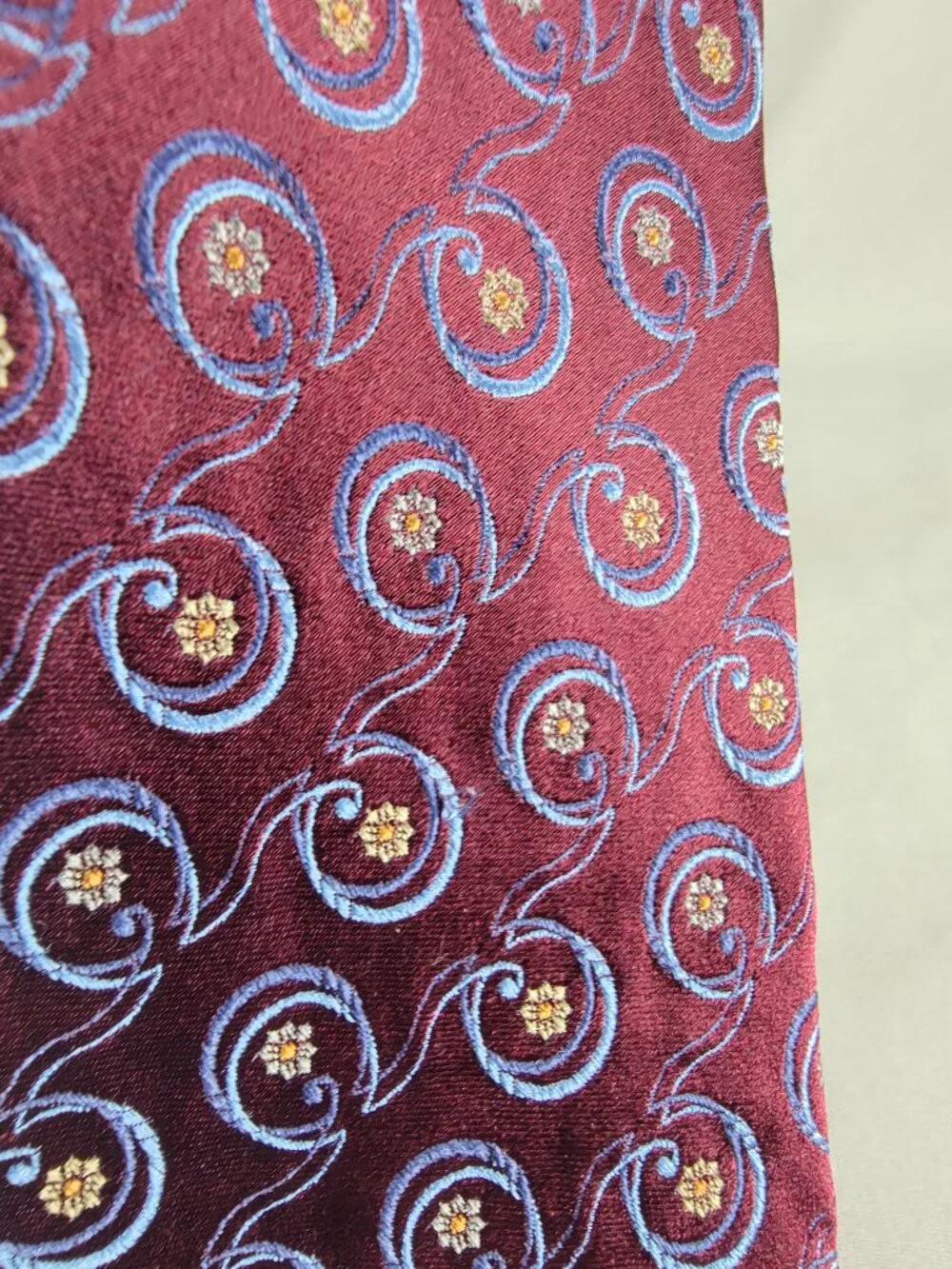 Chelsea Robert Talbott Mens Silk Tie Necktie Burgundy Blue Floral Hand Sewn USA